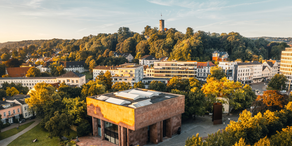 Blick von der Kunsthalle auf die Sparrenburg