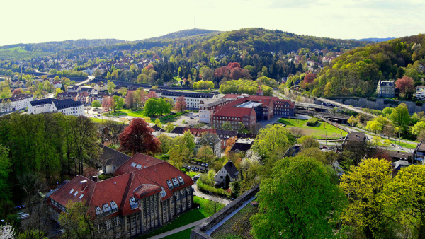 Blick von der Sparrenburg auf den Teutoburger Wald [Foto: Gerald Paetzer]